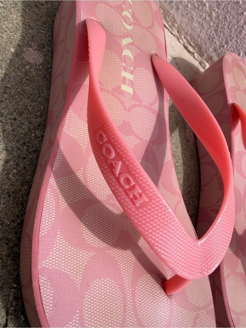 Coach Lynn C8917 Pink Signature C Platform Flip Flops Sandals Size 9B